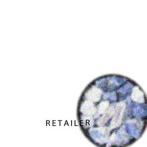 ■ メーカー (Double'H) ドゥーブルアッシュ ■ 商品名 マドエレン ポプリ ブルー フラット ミディアムサイズ #リリネロリ ■ 内容量 直径(φ)12.0×高さ7.0cm ■ 商品説明 天然石のカルサイト・ソーダライト・クリスタルを入れたポプリタイプのルームフレグランス。手作りで表現された、無骨な生々しさが美しい鉄の器に、真っ直ぐな意志や整った感情を想像させるブルーベースの天然石・透明感のあるクリスタルがアクセントとして添えられています。LILI NEROLI（リリネロリ）は、清潔感のあるフローラルと、爽やかなネロリの柑橘の香り。 ※詳しくはメーカーのホームページをご覧ください。 ■ 備考 ※ご注文後のキャンセルはお受けいたしませんので、ご了承ください。 ※メーカーのリニューアルに伴いパッケージ等変更となる場合がございます。 ※メーカーリニューアルと重なる場合は新しい商品をお届けする場合がございます。予めご了承ください。 ■ 原産国 海外製(フランス) ■ 商品区分 雑貨 ■ 広告文責 株式会社LOOP　TEL:052-842-9477　