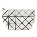 【バオバオ イッセイミヤケ】BAO BAO ISSEY MIYAKE　プリズム エナメル ポーチ BB93AG045 ホワイト 未使用【中古】【鑑定済・正規品保証】175766