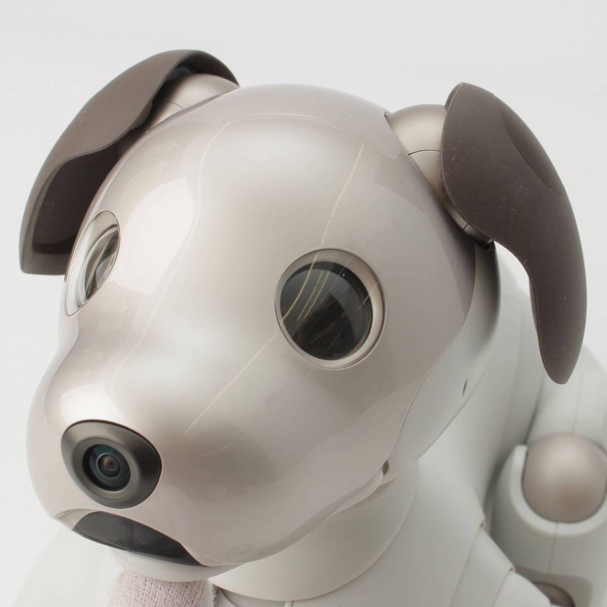 【ソニー】SONY　アイボ aibo 犬型 バーチャル ペット ロボット ERS-1000 ホワイト 【中古】【鑑定済・正規品保証】173587のサムネイル