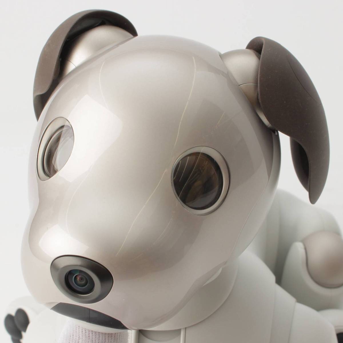 【ソニー】SONY　犬型 バーチャルペット ロボット aibo アイボ ERS-1000 ホワイト 【中古】【鑑定済・正規品保証】176127のサムネイル