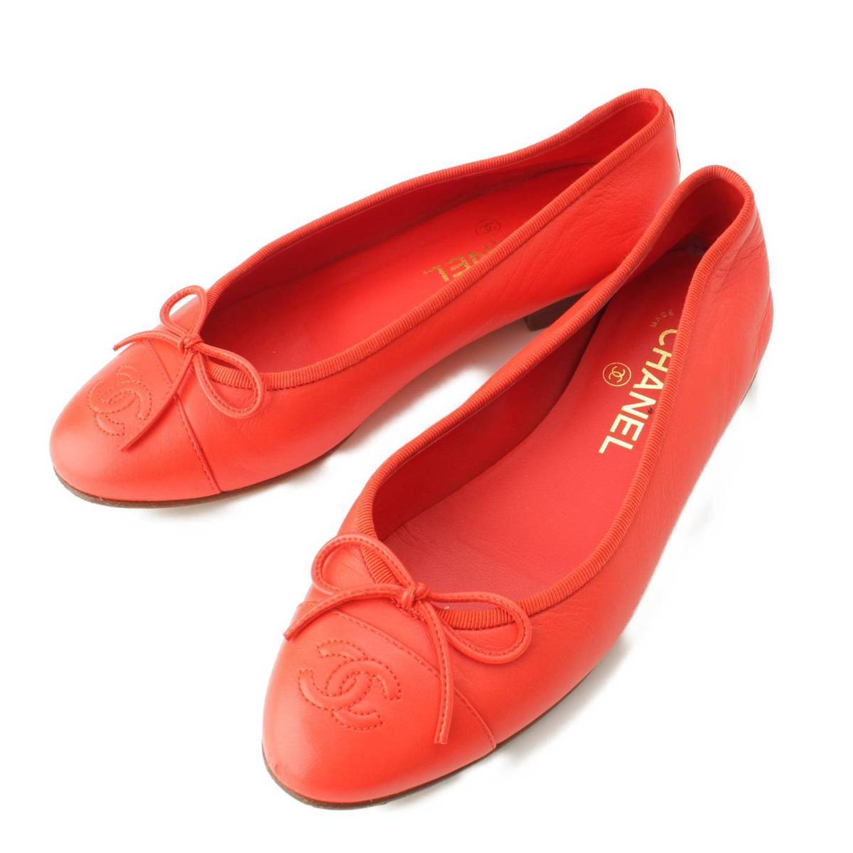 【シャネル】Chanel　バレリーナ リボン レザー フラットシューズ パンプス G02819 レッド 36 1/2 【中古】【鑑定済・正規品保証】185145のサムネイル