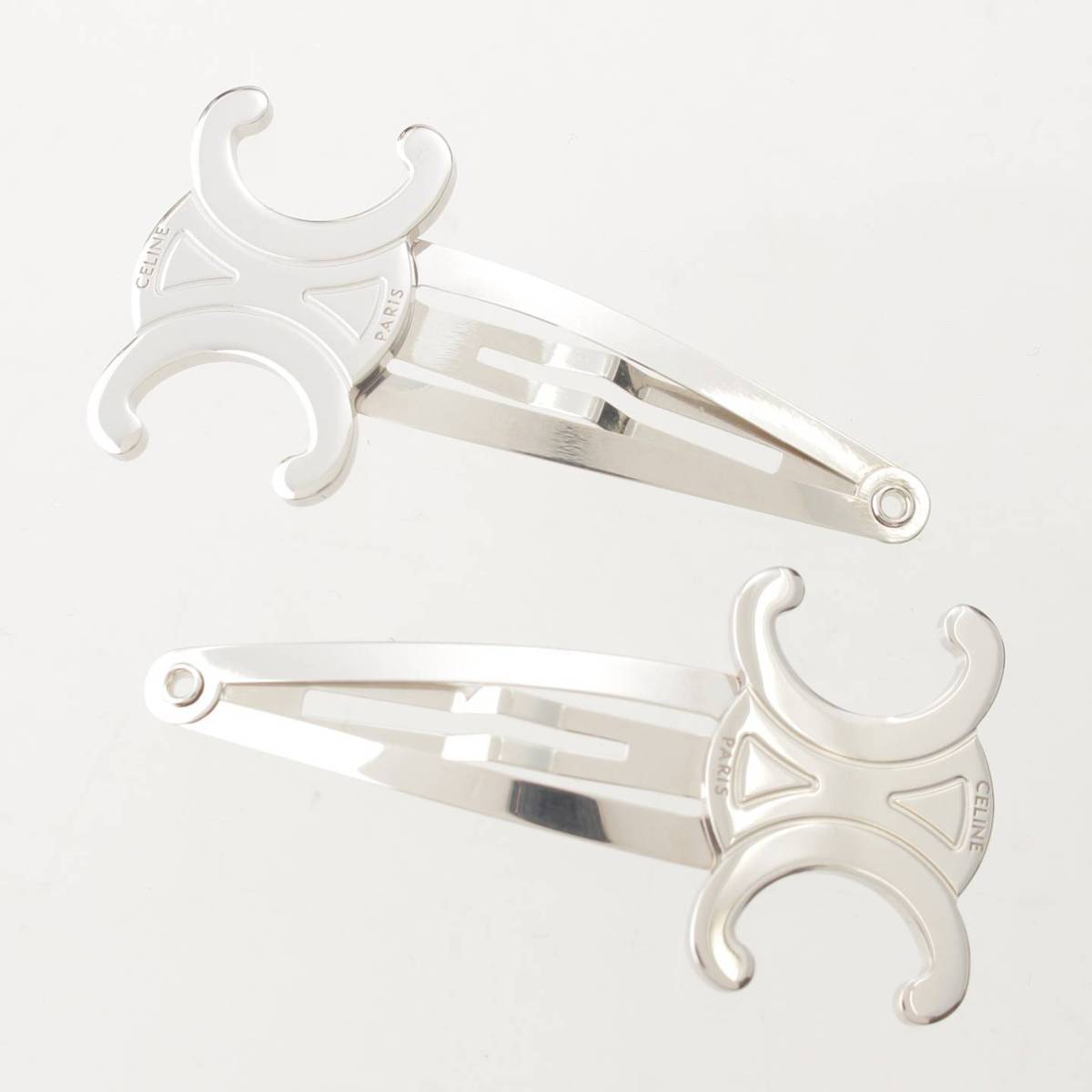 【セリーヌ】Celine　トリオンフ スナップ ヘアクリップ ヘアアクセサリー 2点セット 46Z656SLB シルバー 【中古】【鑑定済・正規品保証】194337のサムネイル