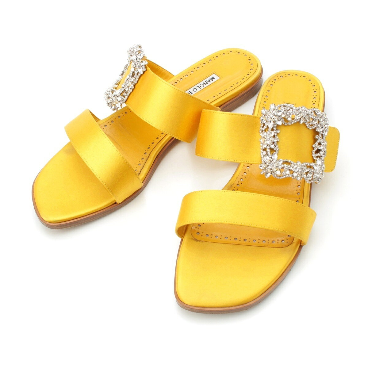 乐天商城 - マノロブラニク MANOLO BLAHNIK TITUBAFLAT JEWEL サテン ドゥロワー別注 ビジュー サンダル イエロー 39【中古】【正規品保証】