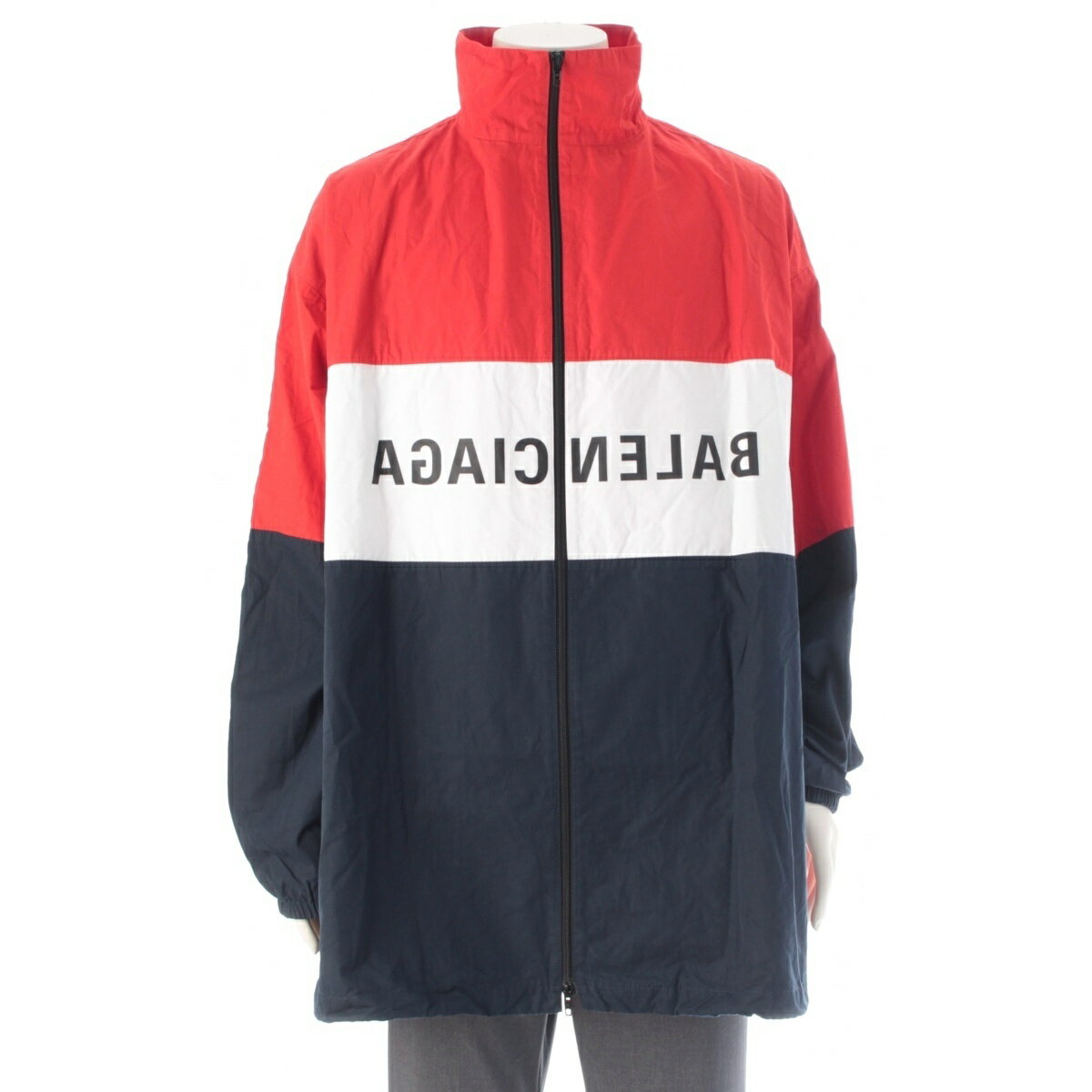 乐天商城 - バレンシアガ BALENCIAGA 23SS コットン ロゴ反転 オーバーサイズ プリント ジップ ポプリン トラック ジャケット 725312 レッド ホワイト ネイビー XS【中古】【正規品保証】