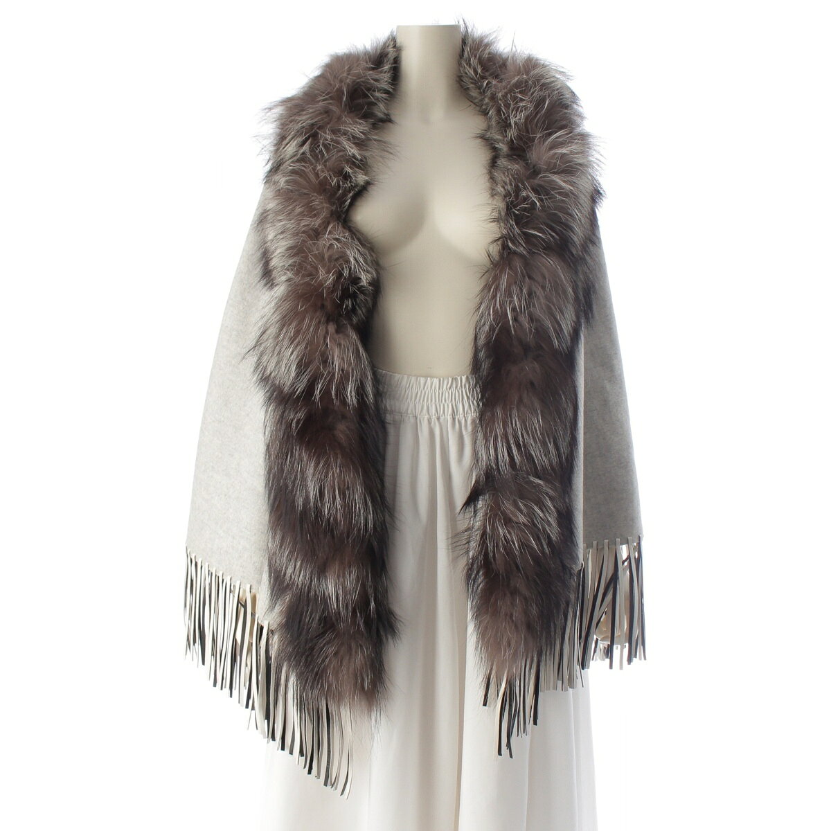 Rakuten - フェンディ FENDI カシミヤ レザー ファー ポンチョ FVG494 グレー【中古】【正規品保証】