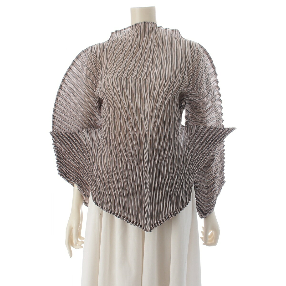 乐天商城 - イッセイミヤケ ISSEY MIYAKE ポリエステル アコーディオンプリーツ 変形 カットソー IM53FJ156 グレー系 2【中古】【正規品保証】