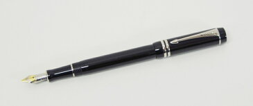 PARKER　【パーカー】　センテニアル　デュオフォールド　クラシック　ブラック　万年筆18金ペン先　未使用品　USED-S　【中古】1200163897900011【激安】【はこぽす対応商品】【楽天BOX受取対象商品】【コンビニ受取対応商品】02P03Dec16