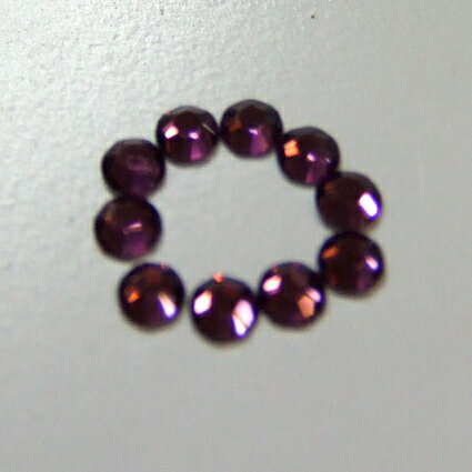 ネイル&デコパーツ。スワロフスキー アメジスト10粒(SS7)110円【デコ電】【フラットバック】【ラインストーン】【プリザードフラワー ブリザードフラワー】【...