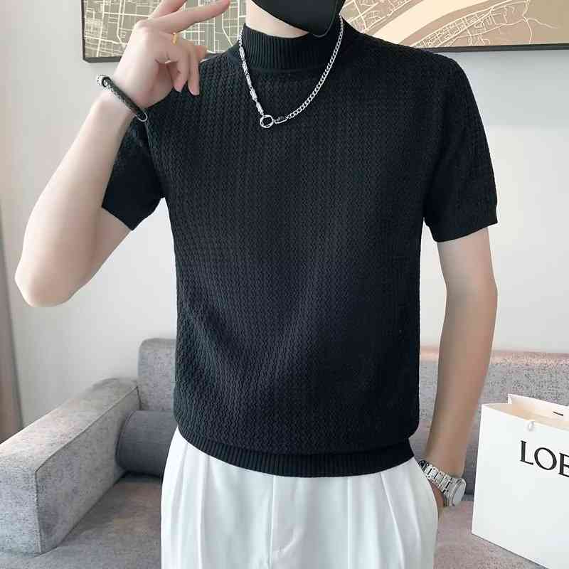 サイズM L XL 2XL 3XLサイズについての説明【サイズ】 【M】 肩幅36cm バスト86cm 着丈63cm 袖丈20cm 袖口9cm【L】 肩幅37cm バスト90cm 着丈65cm 袖丈21cm 袖口9cm【XL】 肩幅38cm バスト94cm 着丈67cm 袖丈22cm 袖口10cm【2XL】 肩幅39cm バスト98cm 着丈69cm 袖丈23cm 袖口10cm【3XL】 肩幅40cm バスト102cm 着丈70cm 袖丈24cm 袖口10cm※上記サイズは平置き実寸になります。サイズ表の実寸法は商品によって1-3cm程度の誤差がある場合がございます。素材ポリエステル色ホワイト ブラック ブルー備考サイズ詳細等の測り方はスタッフ間で統一、徹底はしておりますが、実寸は商品によって若干の誤差(1cm〜3cm )がある場合がございますので、予めご了承ください。商品の色は、撮影時の光や、お客様のモニターの色具合などにより、実際の商品と異なる場合がございます。あらかじめ、ご了承ください。▼色味の強い製品によっては他の衣類などに色移りする場合もございますので、速やかに(脱水、乾燥等)するようにお願いいたします。▼▼生地の特性上、やや匂いが強く感じられるものもございます。数日のご使用や陰干しなどで気になる匂いはほとんど感じられなくなります。サマーニット メンズ 半袖 ハイネック トップス ニット セーター 早い者勝ち ホワイト ブラック ブルー M L XL 2XL 3XL