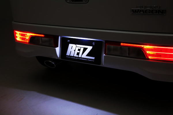 【Revier(レヴィーア)】スプラッシュ(XB32S)/エスクード他 スズキ汎用 LEDライセンスランプ // ナンバー灯/SUZUKI汎用/カスタムパーツ/T10LEDバルブ/ドレスアップパーツ