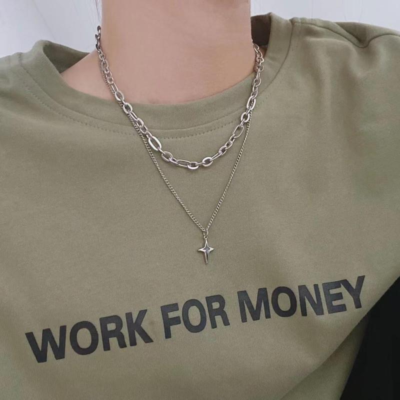 インターネット セレブの 二 層 スプライシング 四 芒 星 スタック ネックレス レディー スニッチ T シャツ スウェットシャツ チェーン 個性 クール スタイル ボーイズ ジュエリー