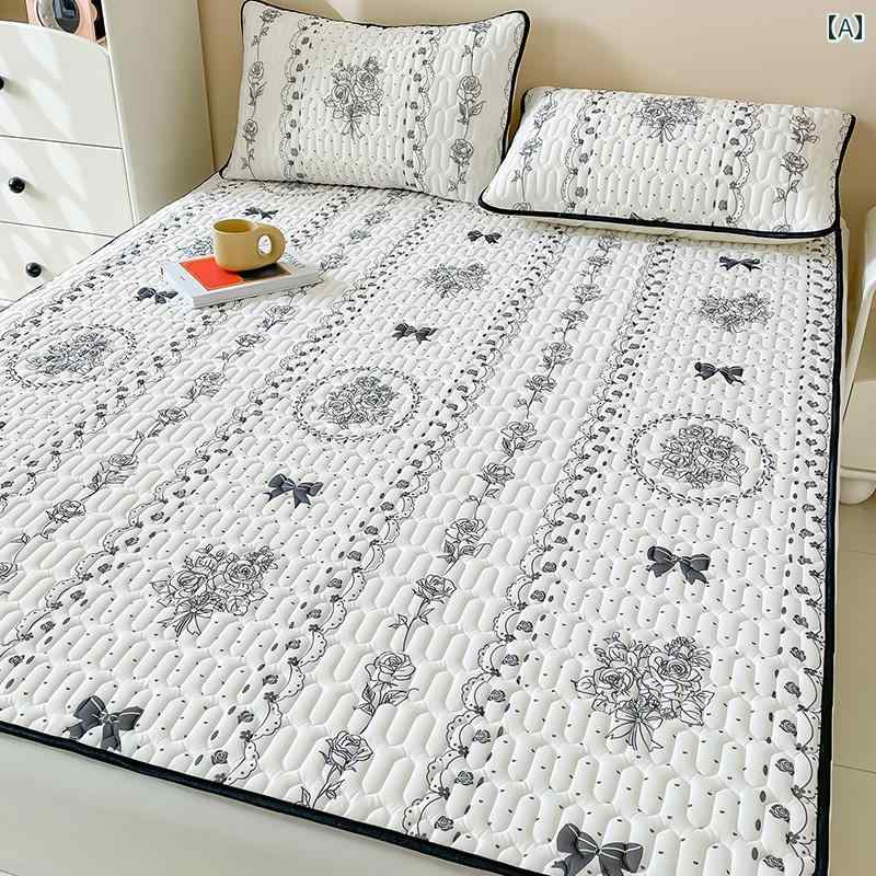 夏用 アイス シルクシート、 シングル ピース ラテックス マット、 シングル 1 . 5メートル、 夏用 クール キルト、 夏用 クール ベッド カバーの 3点 セット。