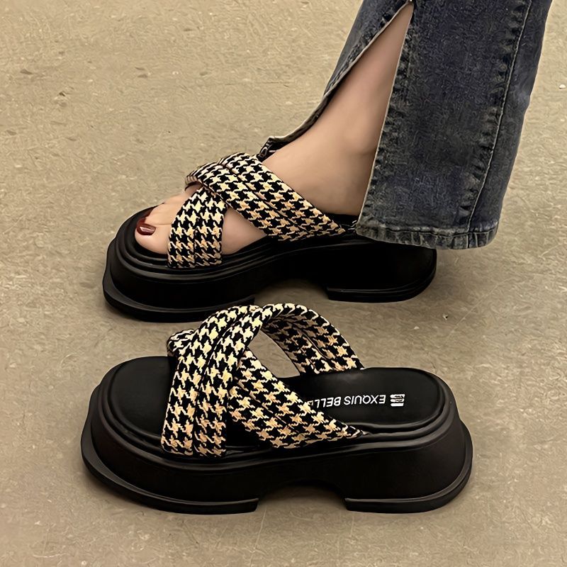 24 韓国 サンダル 歩きやすい ゴム 23 再販 ブラック ゴムウェッジソール 走れる 厚底 クッション 厚底シューズ フラットサンダル レディース サマー靴