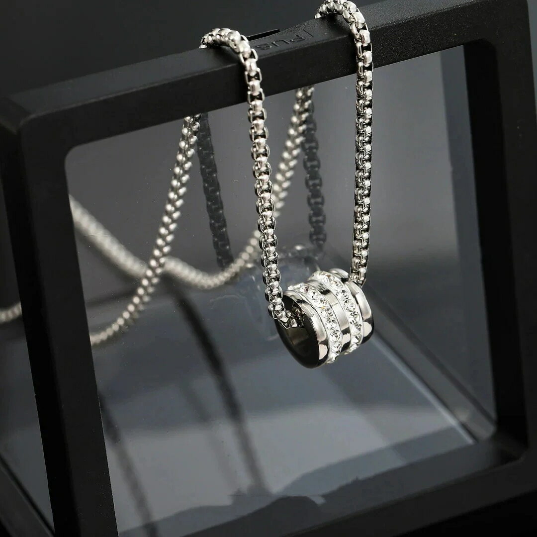 ネックレス 新作 チタン鋼ペンダント ネックレス シルバー メンズ 鎖骨チェーン 気質 シルバー 金属アレルギー対応