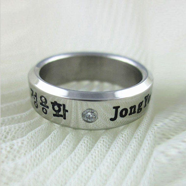 リング ネックレス メンバー名前 誕生日 指輪 韓国 人気 応援グッズ記念日 黒紐付き 男女兼用 プレゼン..
