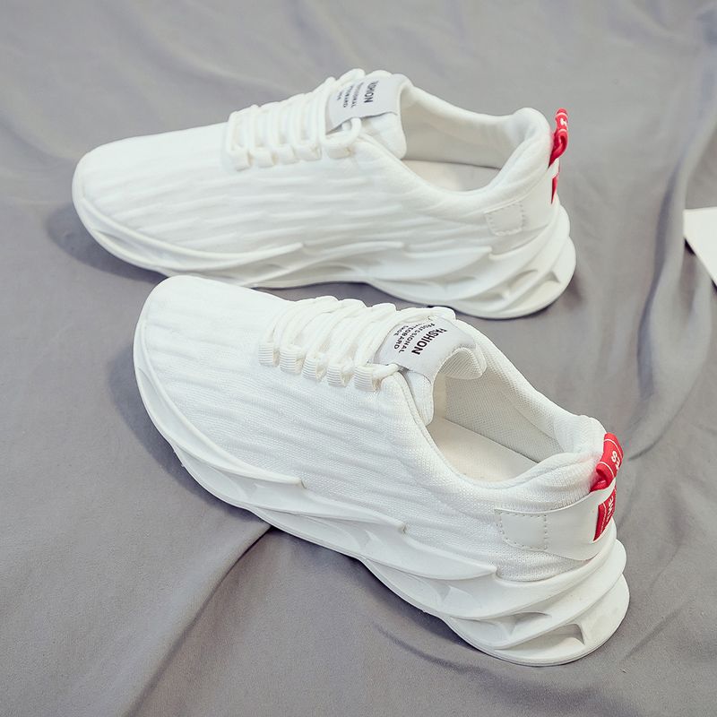 楽天レボショップランニングに普段履きに街でも映える高機能シューズ スニーカー メンズ スポーツシューズランニング ウォーキングシューズ アウトドア クッション 軽量 運動靴 履きやすい カジュアル