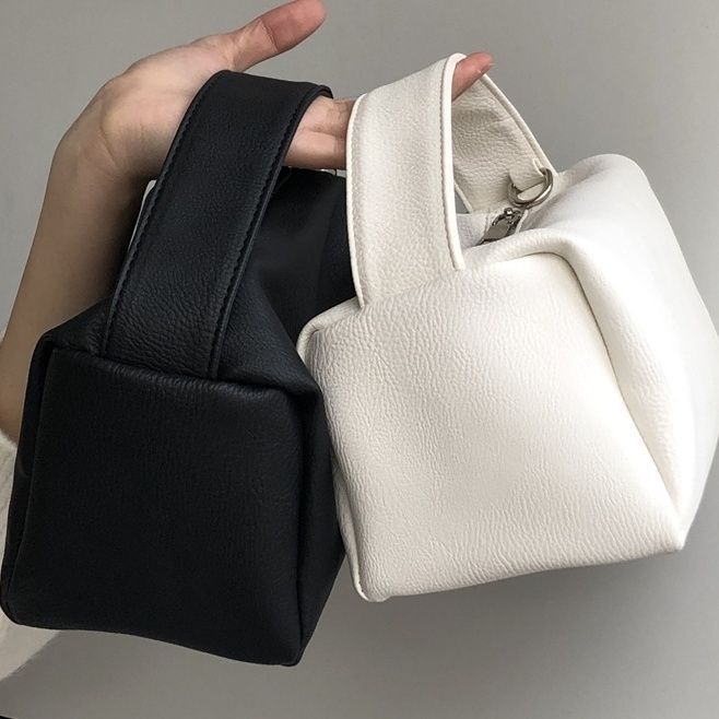 キルティングバッグ 大容量トートバッグ リュック今すぐ欲しい！バックパック韓国ファッション 男女兼用原宿の風つうがくかばんシニアセンスファッション幅広のショルダーストラップちゅうしん エコバッグ