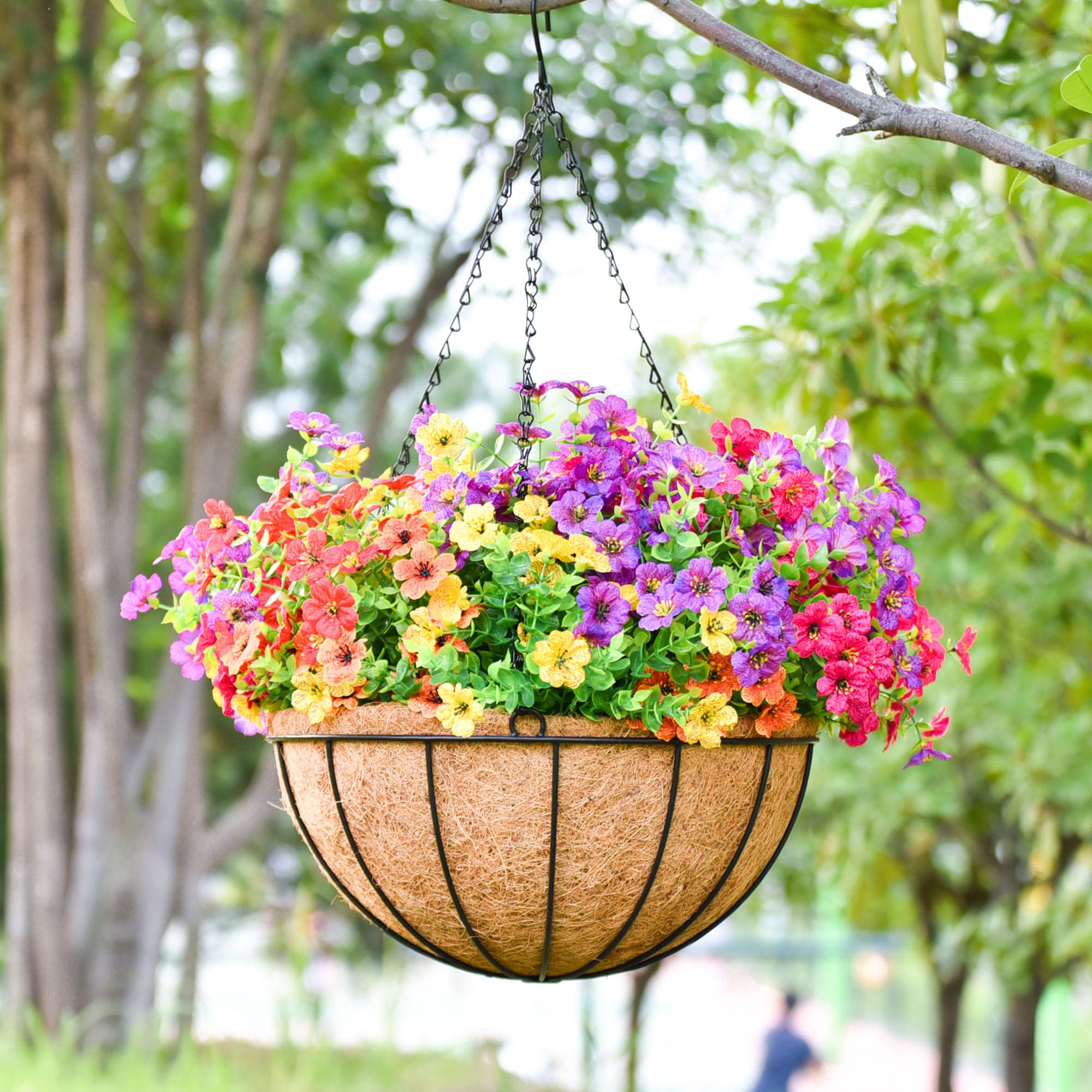 レボショップの屋外植物用ハンギングプランター 個パック インチ メタルハンギングフラワーバスケット ココヤシライナー付き ワイヤープラントホルダー 散水フラワーバスケット ポットハンガー 庭の装飾 屋内屋外()｜アングル3