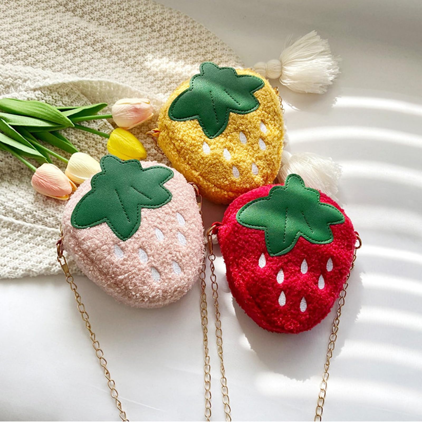 penlly かわいいフラシ天ストロベリークロスボディパース、小さな女の子用、小さなフルーツ型コインパース、ウォレットポーチ、ショルダーバッグ。, ピンク, ストロベリークロスボディパース。