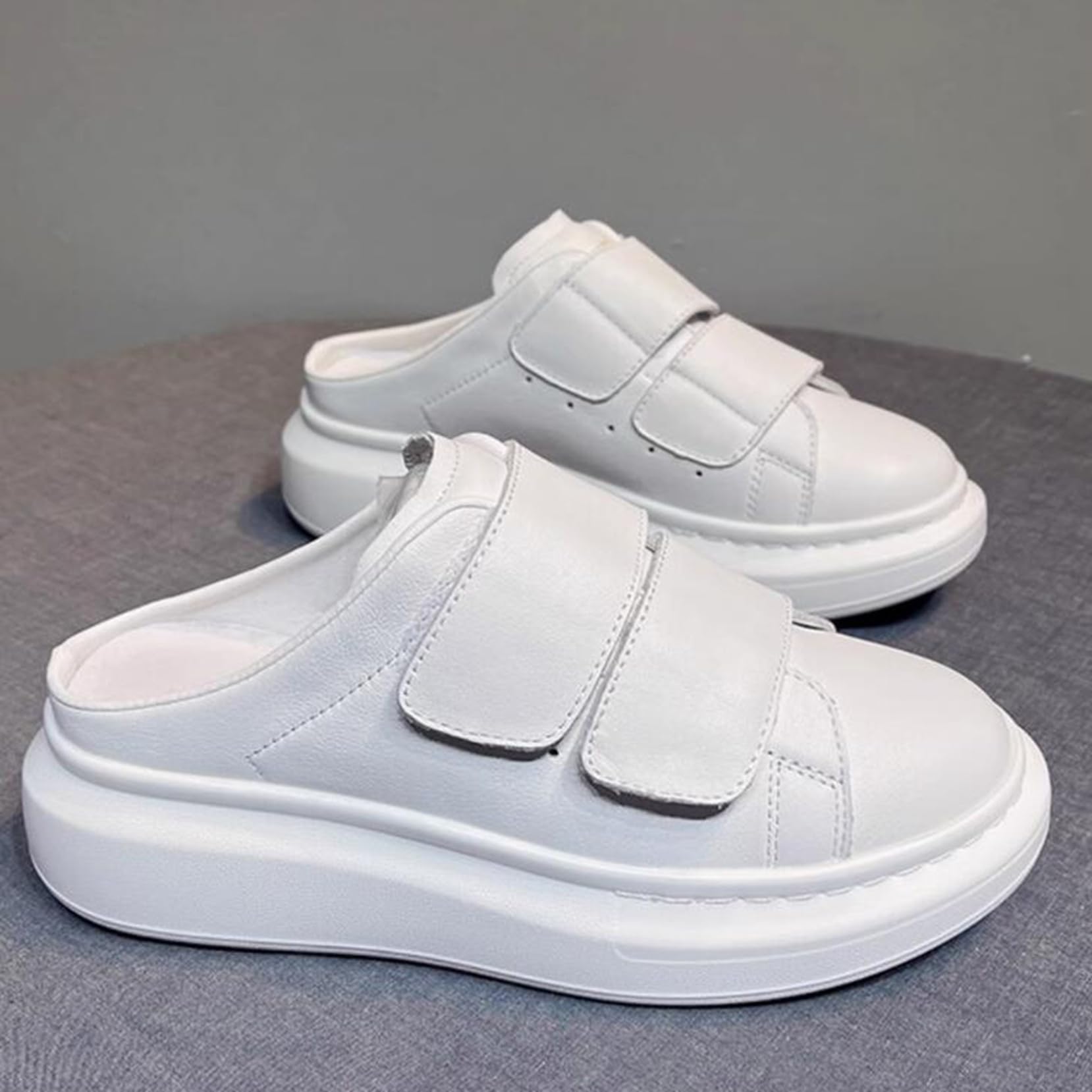 [] レディース スニーカー かかとなし シューズ スリッポン フラット 通気性 カジュアル 軽量 履きやすい 厚底サンダル 大きいサイズ スリッパ 風 通学 通勤 コンフォート クッション 疲れにくい 春夏 脱ぎ履き簡単