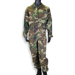 Rothco つなぎ フライトスーツ [ ウッドランドカモ / Mサイズ ] 7003-M フライトカバーオール 作業着 サバゲー装備 ジャンプスーツ カバーオール 飛行服 ツナギ 煙管服 円管服 円環服 えんかん服 つなぎ服 オーバーオール ワークスーツ 作業用 メカニックウェア 作業服