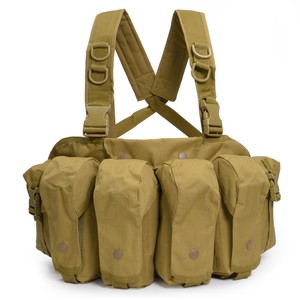 AKマグ対応 チェストリグ AKマガジン 8本収納 [ タン ] | 弾薬帯 M4マガジンポーチ M16マガジンポーチ M4マグポーチ M16マグポーチ サスペンダー OD Chest Rig