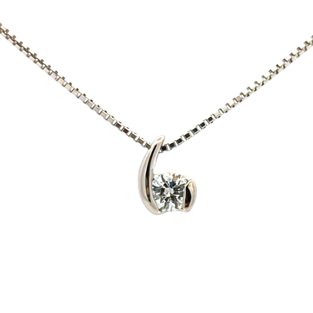 Rakuten - 美品 0.25ct 6 シックスモチーフ ダイヤモンド ネックレス ペンダント Pt900-Pt850-4.0g プラチナ 鑑別書付き 新品磨き済み 【♀】【S】【レディース】/h260409★■610561【中古】