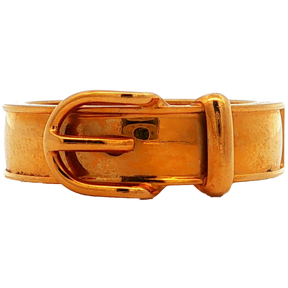 HERMES エルメス サンチュール ベルト スカーフリングリング 指輪-6.6g 20.5号 #60.5 ゴールド【B】【メンズ・レディース】★■620155【中古】お問い合わせ番号 ■620155 (ricb7485l) 2026年7月13日当店売り出し価格30,250円（税込） 商品説明一般的な使用感はございますがまだまだお使い頂ける状態です。 コンディションB （ 一般的な中古品 ） コンディションとは？ コンディション説明[金具部分]金属部分にご使用時にスレ、キズ、変色あり[備考]こちらは磨き仕上げしていないお品物でございます 原産国 実寸サイズ ライン ： サンチュールアイテム名 ： ベルトサイズH：8.3 cmサイズW：24.0 cmサイズD：24.7 cm ≫各種採寸方法 性別ユニセックス 素材 合金/メッキ 色ゴールド 付属品無し 型番・刻印 参考上代 --円