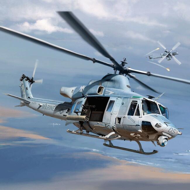 (未使用･未開封品)　トランペッター 1/350 UH-1N ヒューイ 12機入り プラモデル v1yptgt Amazon | トランペッター 1/350 UH-1N ヒューイ 12機入り プラモデル