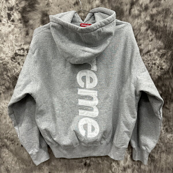 【中古】Supreme/シュプリーム【24AW】Satin Applique Hooded Sweatshirt/サテン ロゴ アップリケ フーデッド スウェットパーカー/グレー/S