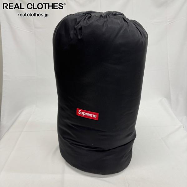 【中古】【未使用】SupremexTHE NORTH FACE/シュプリーム×ノースフェイス【22AW】Dolomite Double Sleeping Bag/寝袋/NBR42203I 商品説明 カラー　：ブラック/タイムズスクエア付属品 ：画像に写るものが全てとなります。 サイズ サイズ（幅 155×長さ 198）cm 商品の状態 この商品のランク 　S 　 ※タグ付きで使用感が無い為、当方の判断となりますが、未使用品として出品させて頂きます。 ※商品に関してご質問をいただきましてもお答え出来ない場合がございます。 ※商品の状態は弊社の基準により表記させて頂いております。 出品商品は【全て中古買取品】の為、商品によっては全てのダメージを掲載する事が難しく、掲載された情報以外にも、破損・汚れ・欠品・劣化の進行などがある場合もございます。 完璧なお品をお求めの方、また中古品にご理解のない方におきましては、恐れ入りますがご購入をお控え頂けますようお願い申し上げます。 S 未使用または新品同様のお品物 A コンディション良好な美品 B 使用感がある比較的良好なお品物 C 全体的に使用感のあるお品物 D 強い使用感または難ありのお品物 J ジャンク品 出品番号 34863 　※当店出品番号です。