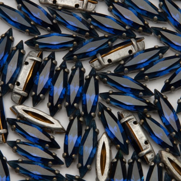 ヴィンテージスワロフスキー爪付き 2穴 #4200 15x4mm ダークサファイア 10個 縫付用ラインストーン ビーズ