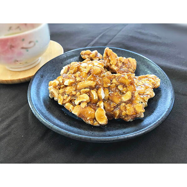 リボン通販の【BF限定！100円クーポン！学割2倍！】カシューナッツ 黒糖 沖縄 垣乃花 黒糖カシューナッツ 90g 8袋セット 送料無料｜アングル2