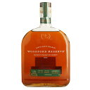 WOODFORD RESERVE RYEケンタッキー州最古の蒸溜所である、ウッドフォードリザーブ蒸溜所のマスターディスティラーが創り出す、スーパープレミアム　スモールバッチ（少量生産）バーボンです。 マッシュビルは、ライ53％、モルト14％、コーン33％。ウッドフォードリザーブの味わいを構成する5つの味覚の一つである「スパイス」が際立つ、伝統的なケンタッキーライらしい味わいが特徴。石灰岩のブロックで建てられた独特の貯蔵庫を使用し、オーセンティックでゆっくりとした均一の熟成を重ねることで生まれる、並外れてなめらかな味わいが特徴です。【ウッドフォードの商品一覧はこちら】-----------------------------------------------------------------------【産地】 アメリカ/ケンタッキー州【生産者】 ウッドフォード リザーブ蒸留所【度数】45.2度【容量】1000ml-----------------------------------------------------------------------お酒 引越し 挨拶 就職祝い 退職祝い 結婚祝い 新築祝い 快気祝い 全快祝い還暦祝い 長寿祝い 内祝い開店祝い お返し 手土産 ディナーパーティ 誕生日 ギフト 引出物 記念品 ゴルフコンペ 御中元 お中元 お歳暮 御歳暮 暑中見舞い 残暑見舞い 年末年始 お正月　父の日 母の日【ギフト包装はこちら】