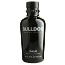 BULLDOG LONDON DRY GIN2007年にニューヨークの起業家アンシュマン・ボーラ氏が創設。現代的で大胆な黒いボトルと極めてなめらかでバランスの取れた味わいが特徴で、世界8か国から厳選した12種類のボタニカル（ハスの葉、ラベンダー、ポピー、ドラゴンアイなど）を伝統的な銅製のポットスチルで丁寧に蒸留とろ過を繰り返すことで、芳醇な香りと味わいが生まれます。世界55か国でプレミアムジンとして愛飲されています。-----------------------------------------------------------------------【産地】 イギリス【生産者】 ブルドッグ【度数】40度【容量】700ml-----------------------------------------------------------------------お酒 引越し 挨拶 就職祝い 退職祝い 結婚祝い 新築祝い 快気祝い 全快祝い還暦祝い 長寿祝い 内祝い開店祝い お返し 手土産 ディナーパーティ 誕生日 ギフト 引出物 記念品 ゴルフコンペ 御中元 お中元 お歳暮 御歳暮 暑中見舞い 残暑見舞い 年末年始 お正月　父の日 母の日【ギフト包装はこちら】