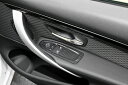 BMW3シリーズ、4シリーズグランクーペ (F30/F31/F34/F36)【カーボン・ウィンドゥスイッチパネル 1X1 平織りブラック】(左右セット)(2)