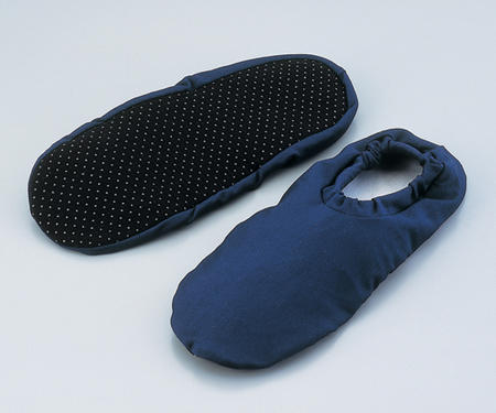 特　長 ●疥癬等の感染対策や、室内での衛生管理に配慮できます。 仕　様 ●材質：ポリエステル ●サイズ：23〜25cm ●滑り止め加工 ●洗濯方法：洗濯可 ●入り数：1袋（1足入） ●型番：ネイビー　