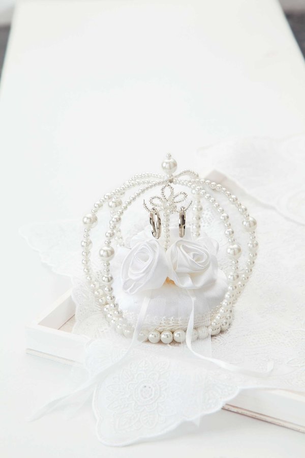 リングピロー エターナル WW-123　(巻バラタイプ・ホワイト)