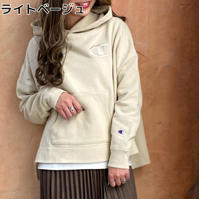 Champion ビッグC刺繍パーカー　ウィメンズ　全4色　M-L　　あったか おしゃれ ペア カップル ペアルック お揃い ビッグ　ゆったり テレワーク　刺繍　ロゴパーカー　スウェット　パーカーRight-on ライトオン CWSS101R Champion チャンピオンのサムネイル