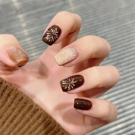 ネイルチップ 付け爪 チップ 秋冬 キャッツアイ花火デザイン ネイルチップ 24枚 手作りネイルチップ 猫目石 成人式 入学式 卒業式 ネイルチップ かわいい 短め ネイルチップ 人気 和風 光沢 つけ爪 両面テープ48個付き (ブラウン花火デザイン) ネイルチップ 付け爪 チップ 秋冬 キャッツアイ花火デザイン ネイルチップ 24枚 手作りネイルチップ 猫目石 成人式 入学式 卒業式 ネイルチップ かわいい 短め ネイルチップ 人気 和風 光沢 つけ爪 両面テープ48個付き (ブラウン花火デザイン)