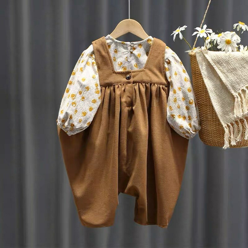 【国内発送】フラワーオーバーオール ベビー服 ★ 韓国 ファッション ベビー服 80 90 冬服 子供用品 可..