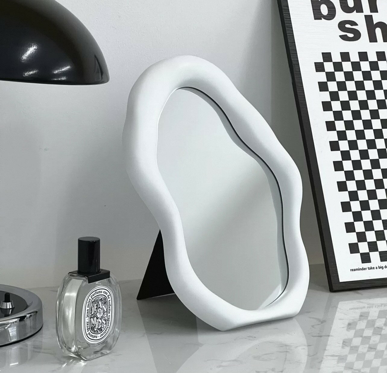 ミラー ☆ 韓国 韓国インテリア 鏡 お洒落 波型 個性 インテリア雑貨