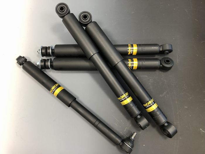 楽天市場】ジムニー jb64(ショックアブソーバー 楽天市場】ジムニー jb64(ショックアブソーバー