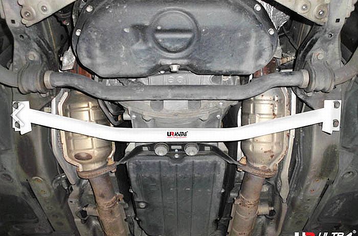 レクサスLS460(UCF40)2006/9～2017/10迄ULTRA RACINGウルトラレーシング フロントブレースバーLA2-1691車両補強パーツ /海外輸入品※他商品同梱不可後払い不可