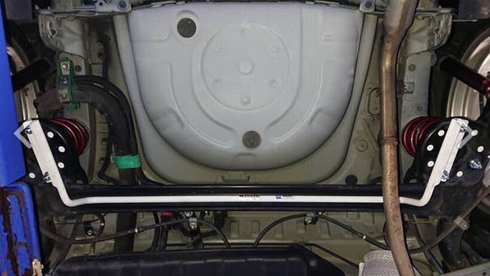 リア用iQ/NGJ10/用ULTRA RACINGウルトラレーシングリアスタビライザー/AR16-612/海外輸入品※他商品同梱不可後払い不可