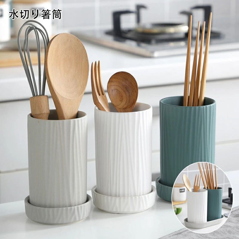 注意： 入荷時期により生地の色味、光沢感 など若干違いが出る場合も御座いますが、不良品とは異なりますので、予めご了承頂けますようお願い致します。サイズ詳細は平置きした状態でメジャー計測の為、若干の誤差がある場合がございます。 PC環境光の具...