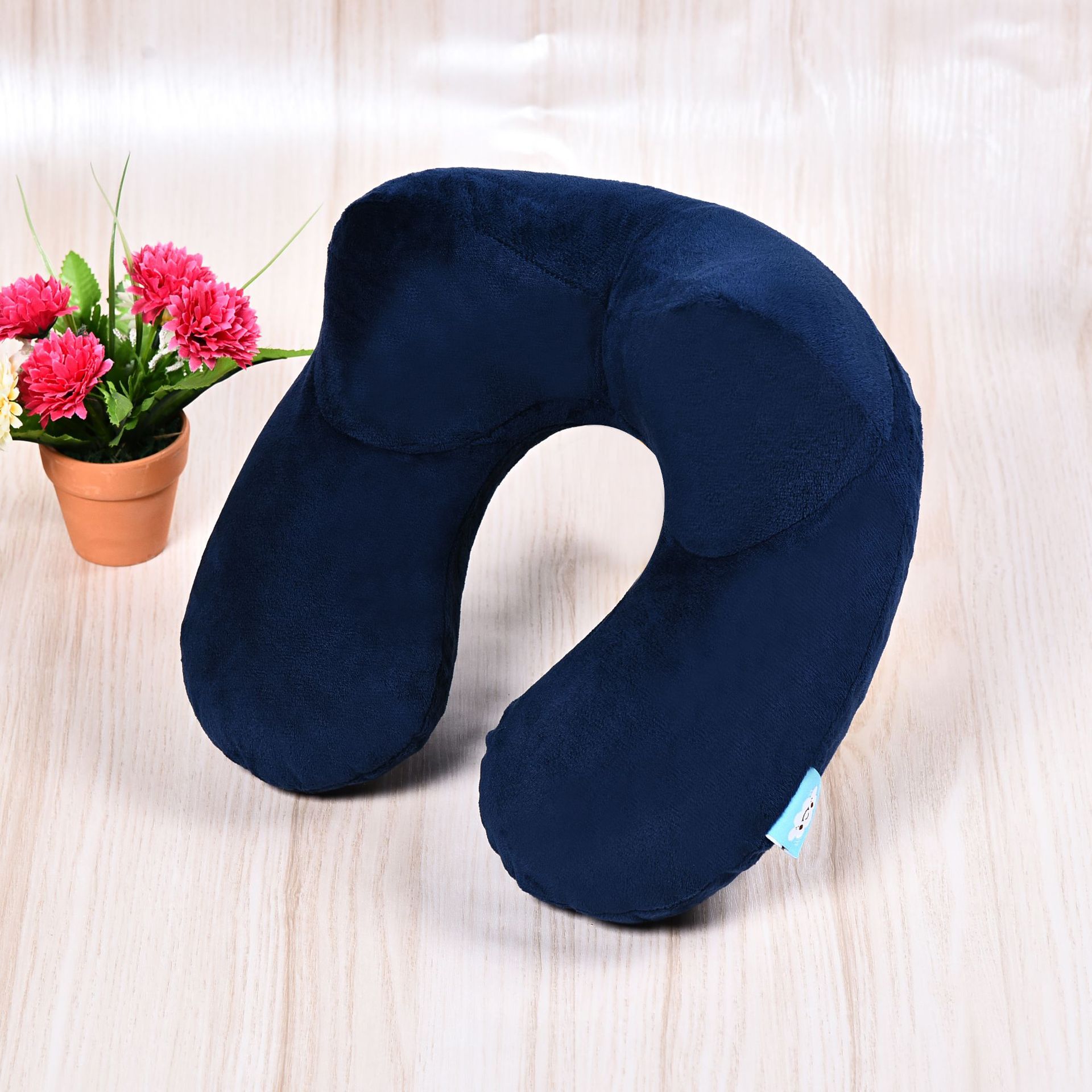 PVC充気U型枕自働車U型枕自働車U型枕充気U型枕快適に首を保護する旅行枕軽い旅行のパートナー睡眠の昼休みU型枕折りたたみ収納U型枕頚椎の圧力を緩和して蒸れない通気性のある首を保護する自働車旅行枕