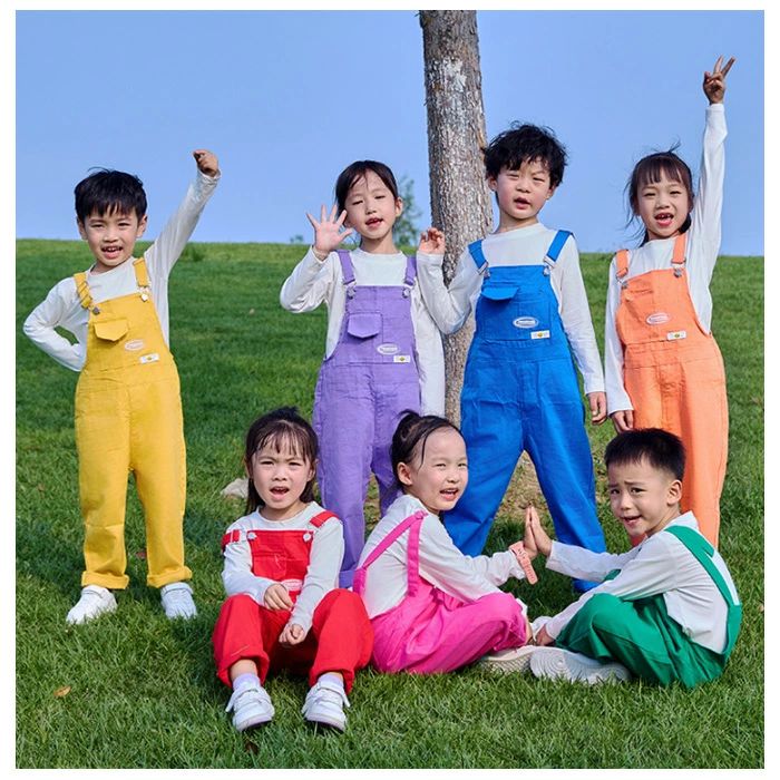 団体服 レッド パンツ ロングパンツ ドラムショー グリーン イエロー 演出服 サロペット オレンジ ブルー 男の子 原宿系 キッズダンス 舞台 女の子 パープル ボトムス バラ ホワイト 公演服 オーバーオール 長ズボン パンツ サロペット 2