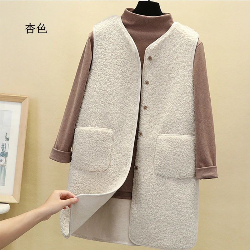 Rakuten - 秋 フリース アウター ベスト ノースリーブ もこもこ ボアベスト 秋冬 ロング丈 レディース おしゃれ 前開き トップス 無地 冬