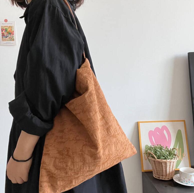 かばん 通勤 大人 春 旅行 ショルダー ショルダーバッグ 韓国 軽いかばん 冬 通勤バッグ 夏 カジュアル a4 エレガント キャンバス 仕事用 通勤用 ブラウン レディース おしゃれ 軽くて大容量 送料無料 a4バッグ 秋 個性 お洒落 バッグ カバン ギフト